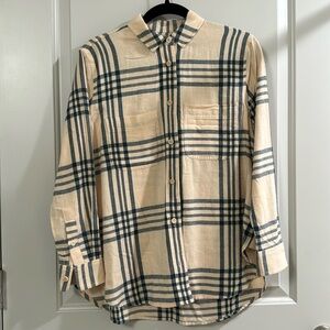 NWT Madewell Cream and Blue Flannel Button Up